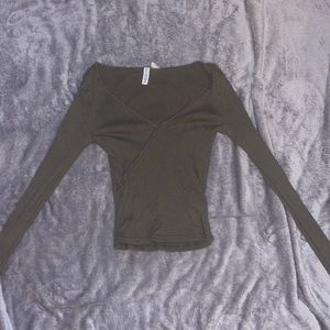 Target long sleeve Color: Green Size: Small